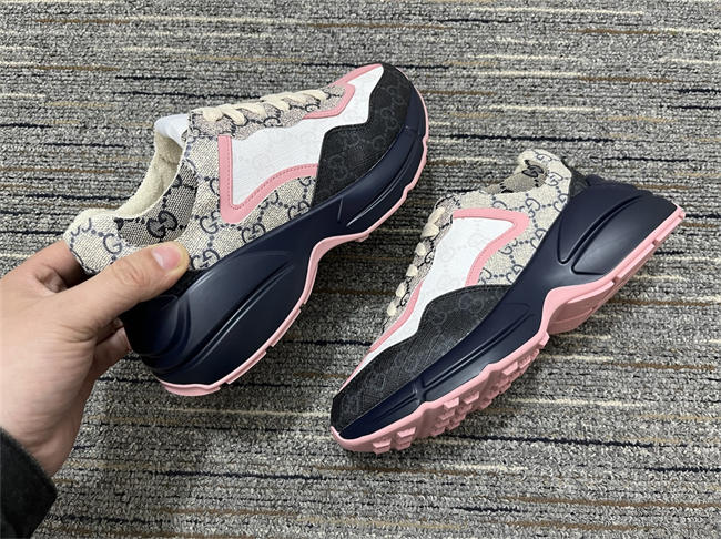 Gvc*1 rhyton sneaker 8