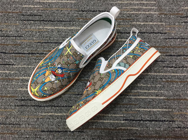 Gvc*1 signature slip-on sneaker 4