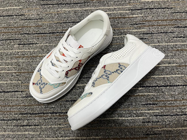 Gvc*1 low top sneaker 11