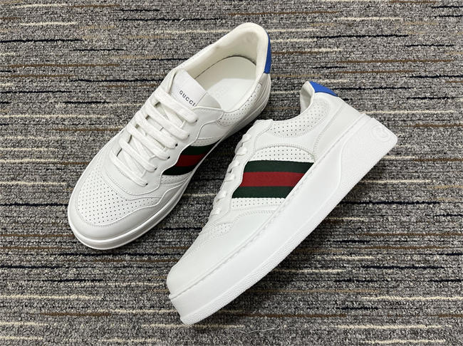 Gvc*1 low top sneaker 14