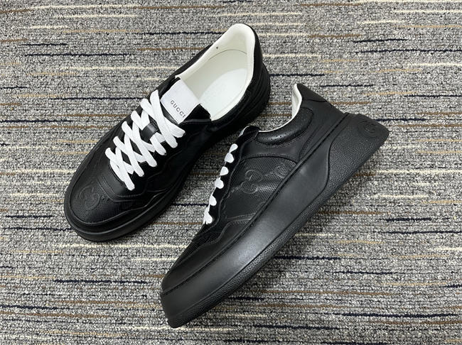Gvc*1 low top sneaker 18