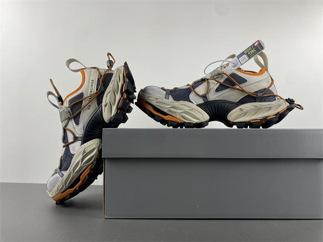 Ba1en*iaga 15 804921 whike 1000