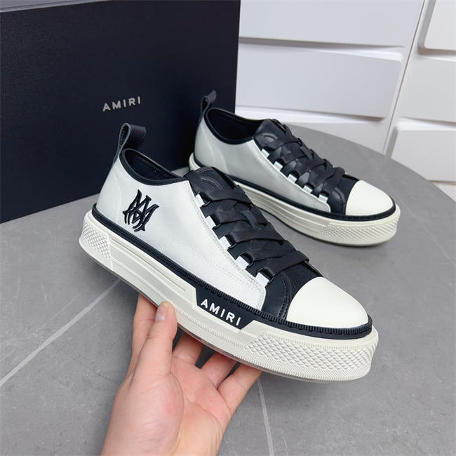 AMIR1 SNEAKERS