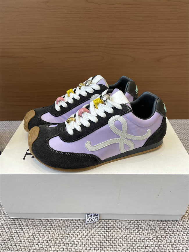 L0ew* sneaker
