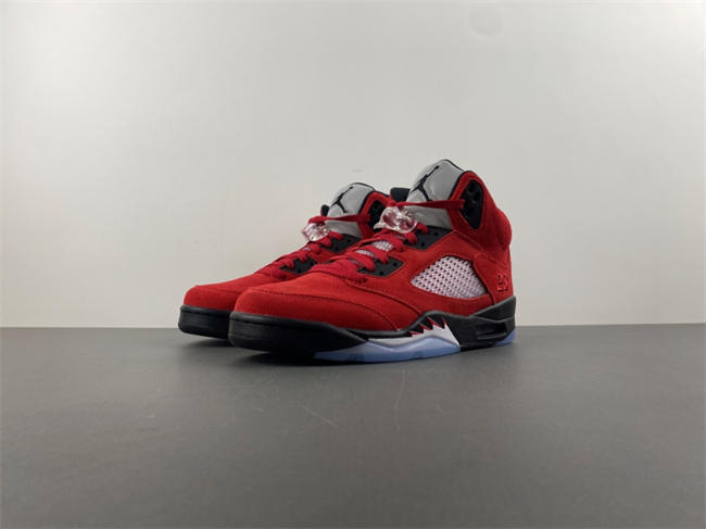Air Jordan 5 “Raging Bull” DD0587-600