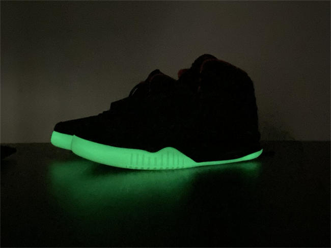 nike air Y**zy 2 nrg kanye 508214-006