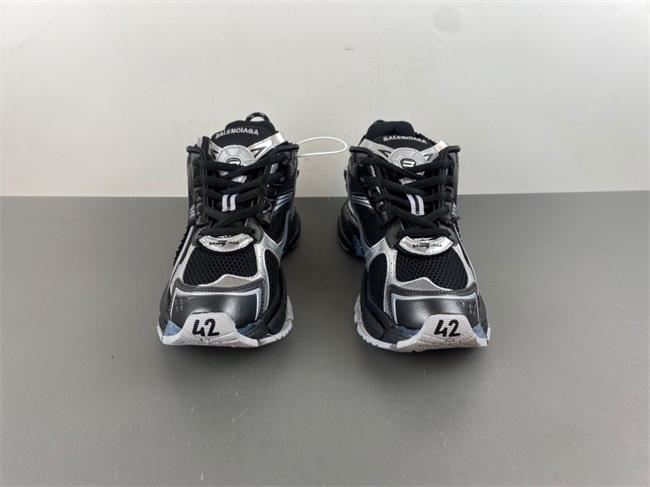 7.5 Ba1en*iaga runner 772774 w3rny 0322