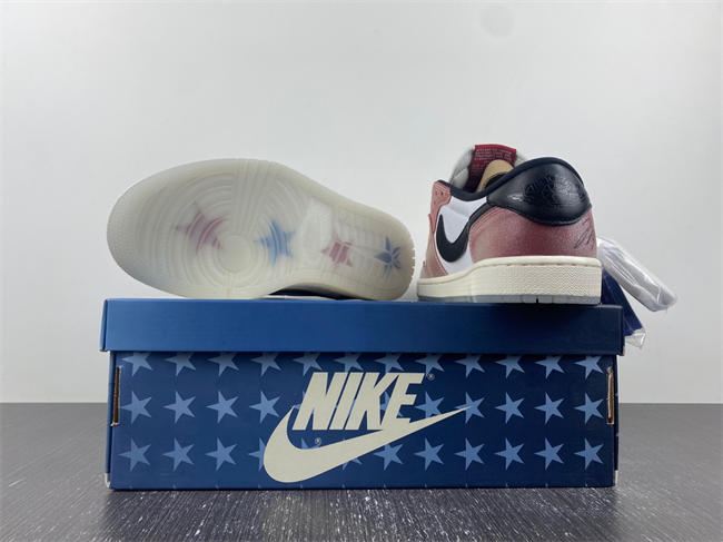 Trophy Room x Air Jordan 1 OG FN0432-017