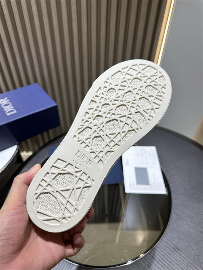 D10r B33