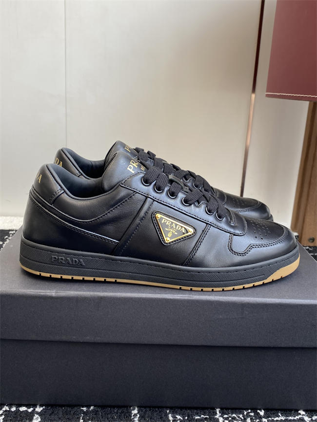 Pra*a Sneaker