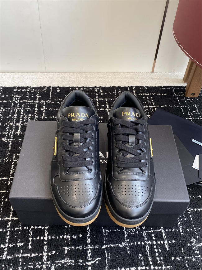 Pra*a Sneaker