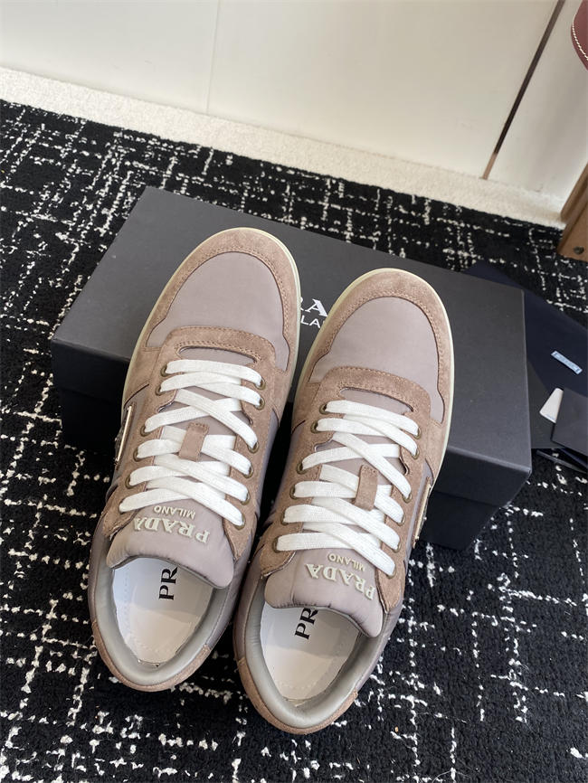 Pra*a Sneaker