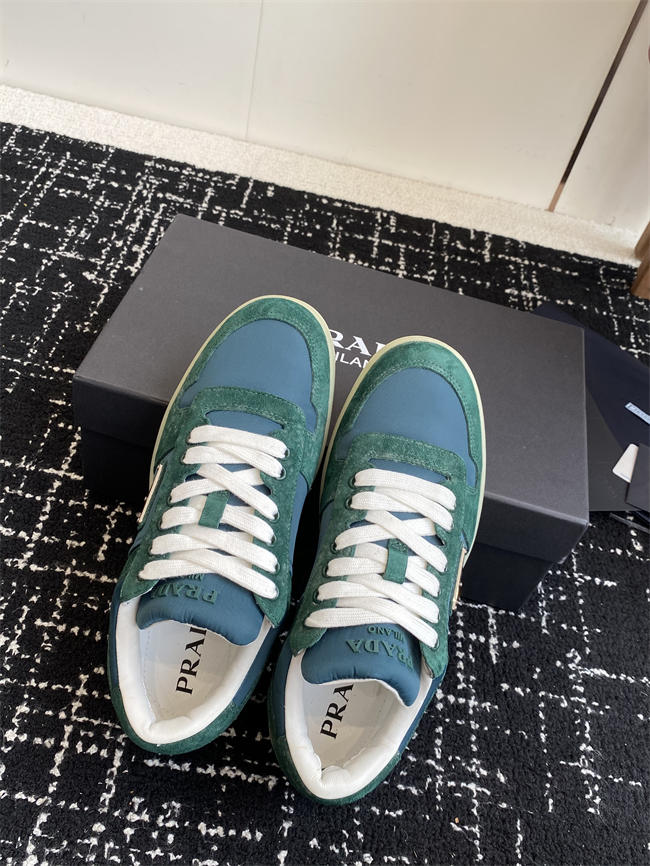 Pra*a Sneaker
