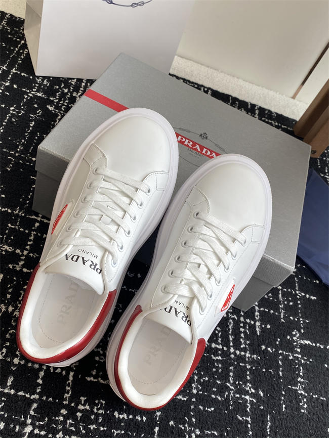 Pra*a Sneaker