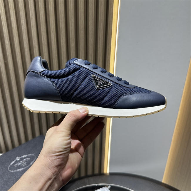 Pra*a Sneaker