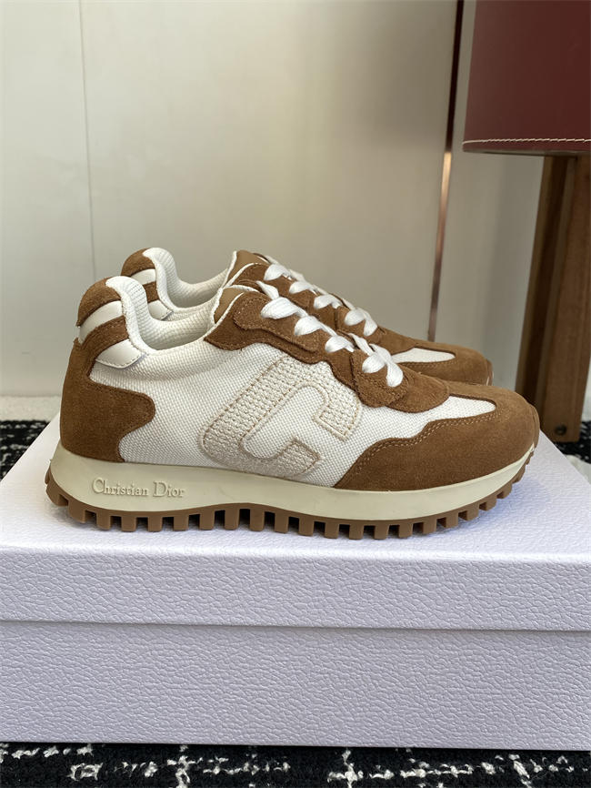 C'est D10r Sneaker