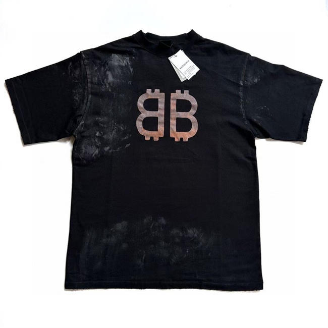 Ba1en*iaga T-shirt