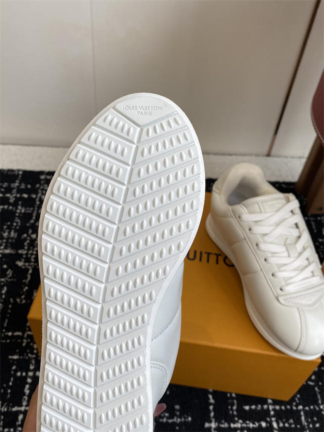 Lv Sneaker