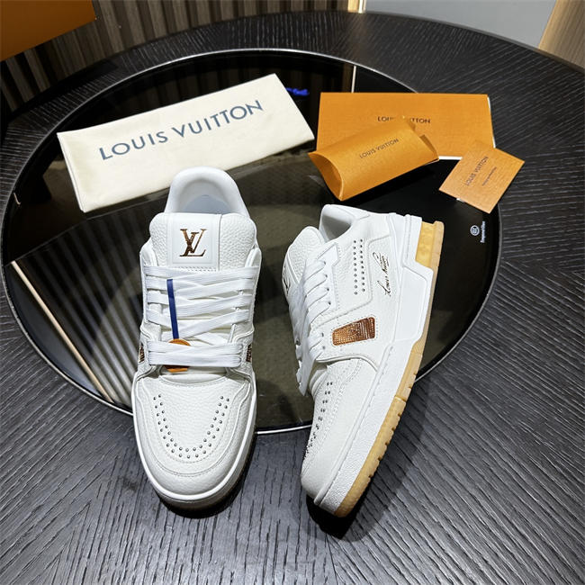 Lv Sneaker