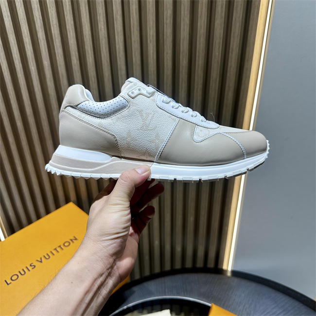 Lv Sneaker