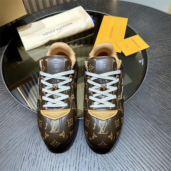 Lv Sneaker