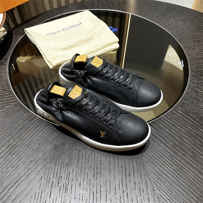 Lv Sneaker