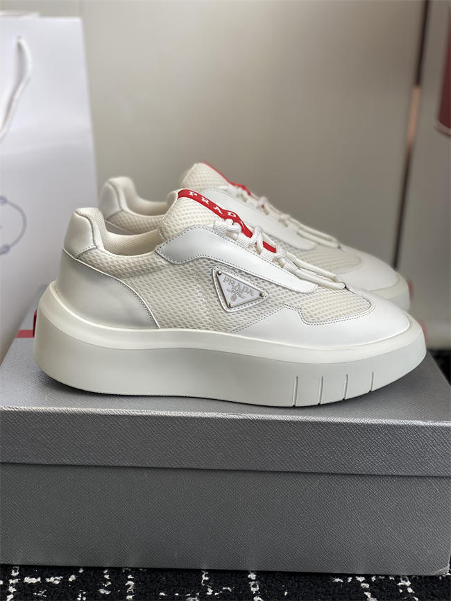 Pra*a Sneaker