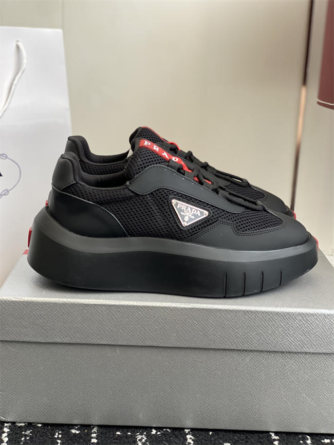 Pra*a Sneaker