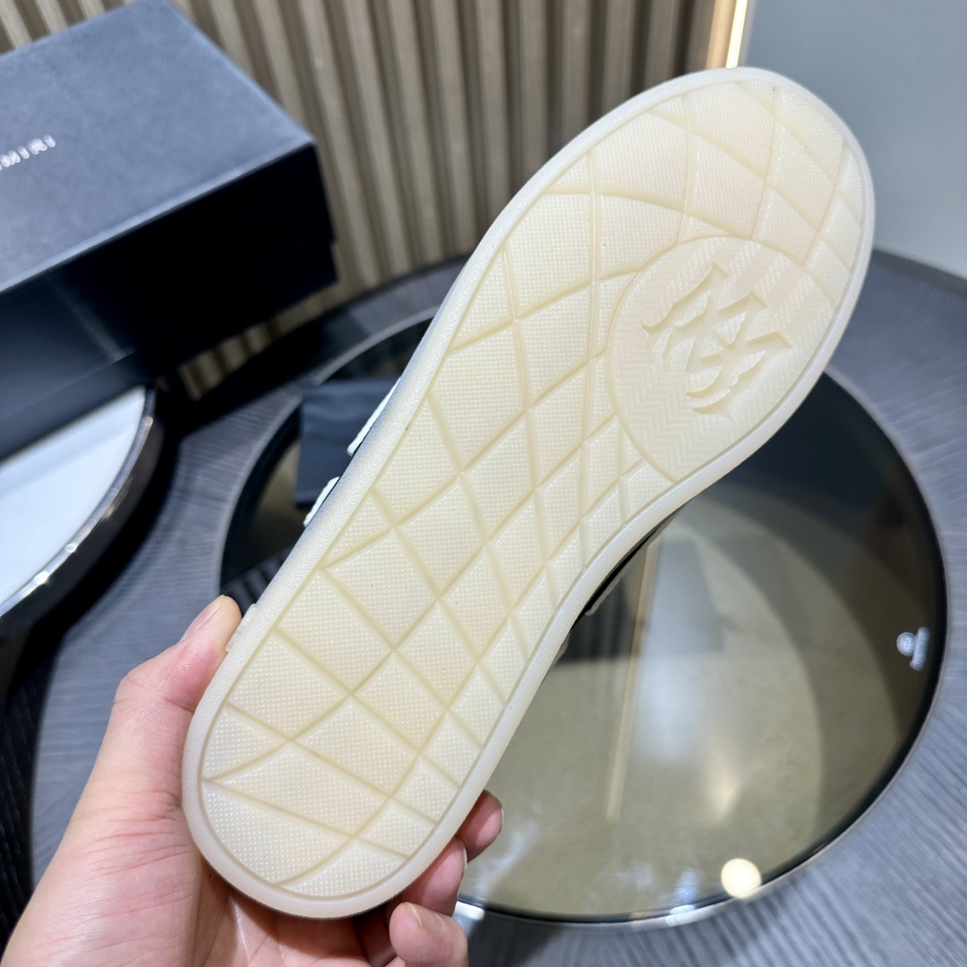 Amiri Sneaker