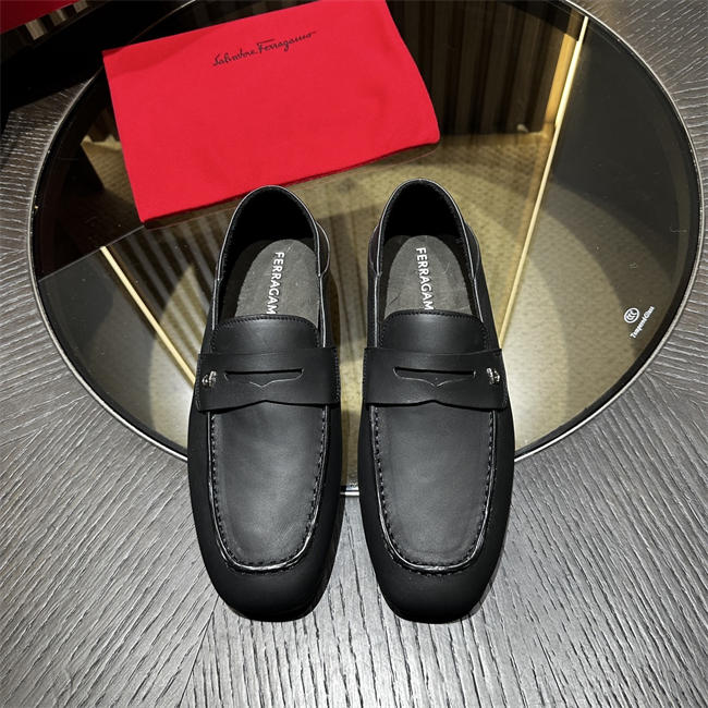 Ferragamo Loafer