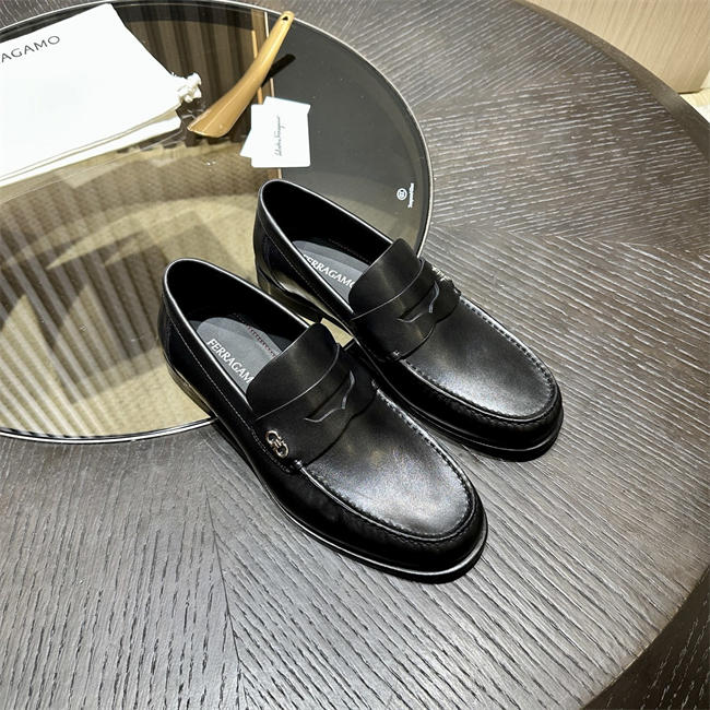 Ferragamo Loafer