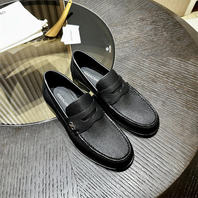 Ferragamo Loafer