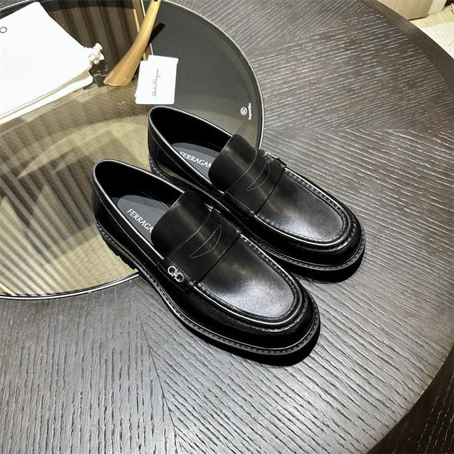 Ferragamo Loafer