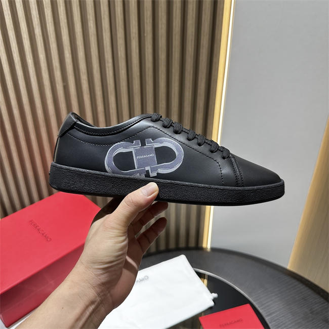 Ferragamo Sneaker