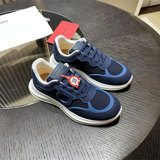 Ferragamo Sneaker