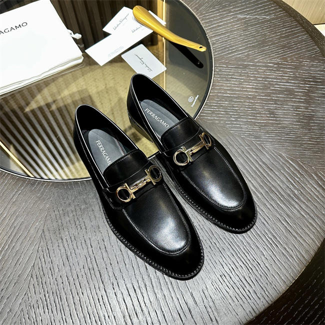 Ferragamo Loafer