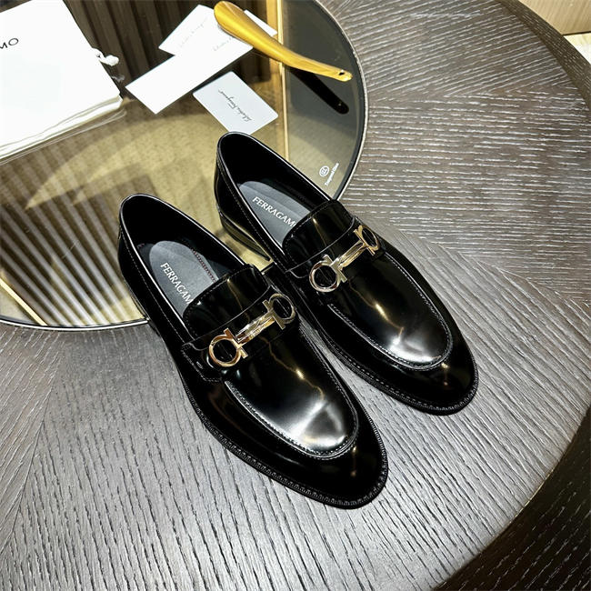 Ferragamo Loafer