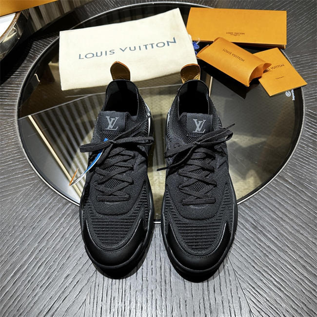Lv Sneaker