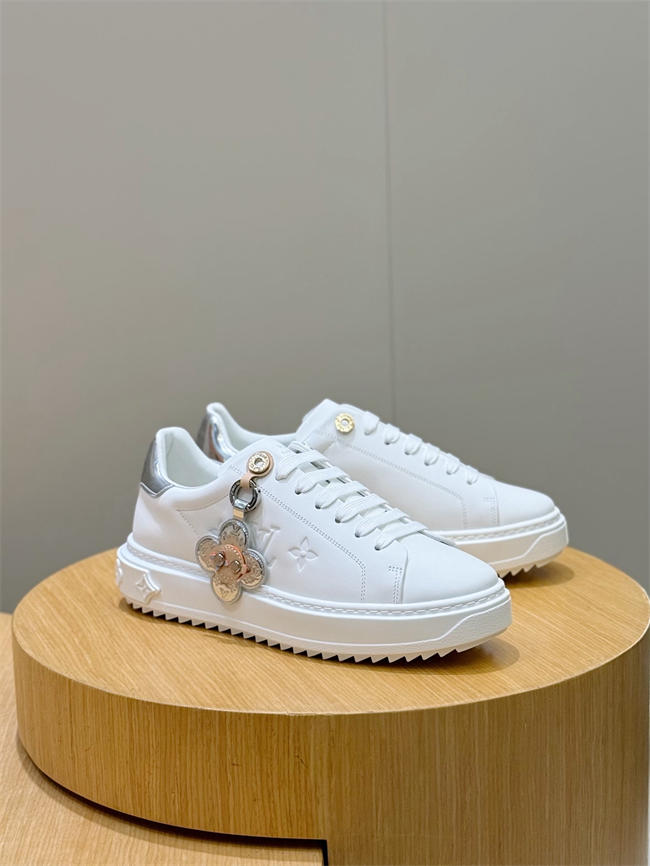 Lv Sneaker