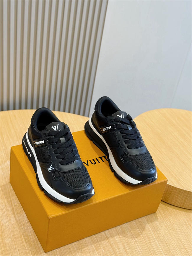 Lv Sneaker