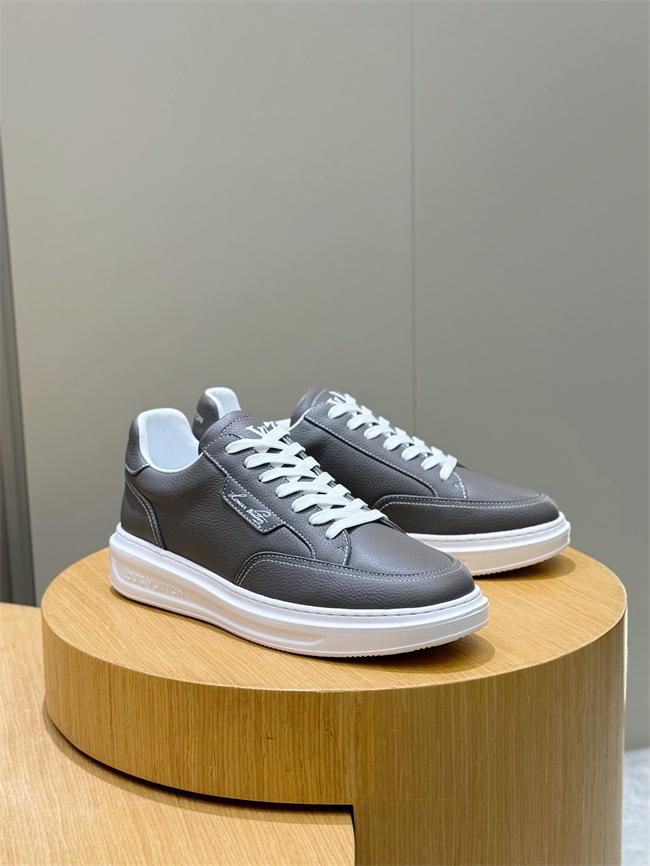 Lv Sneaker