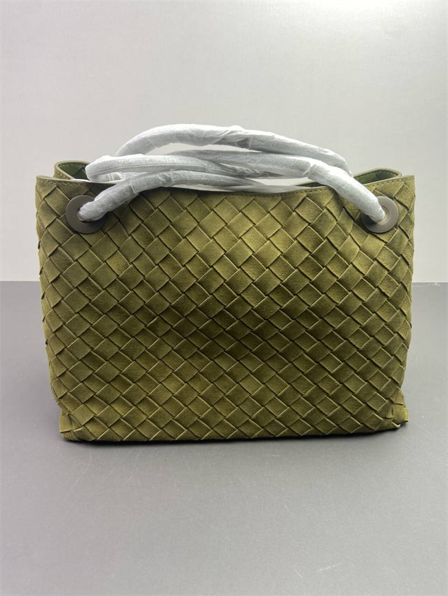 Suede Intrecciato Small Andiamo