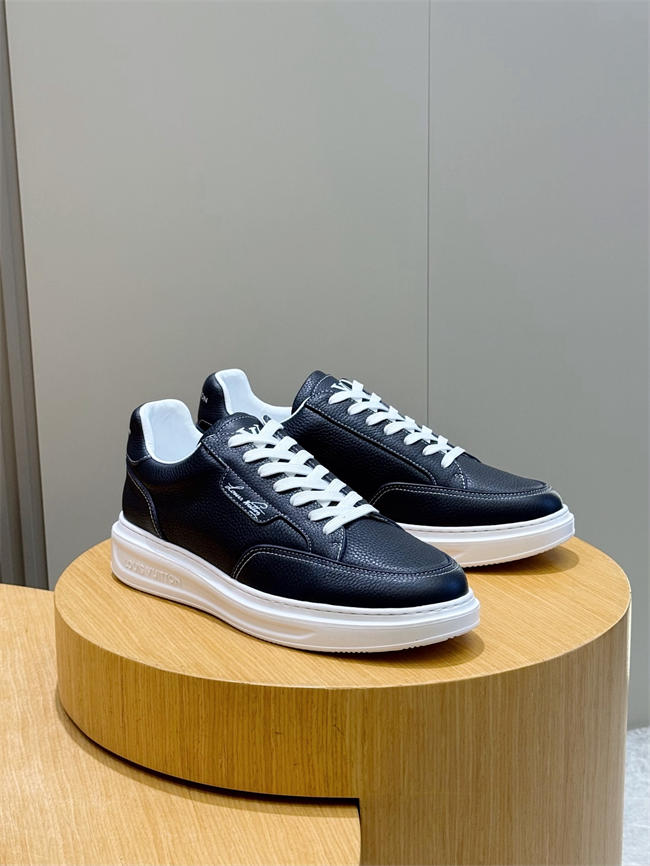 Lv Sneaker