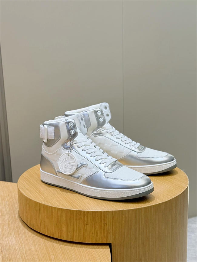Lv Sneaker