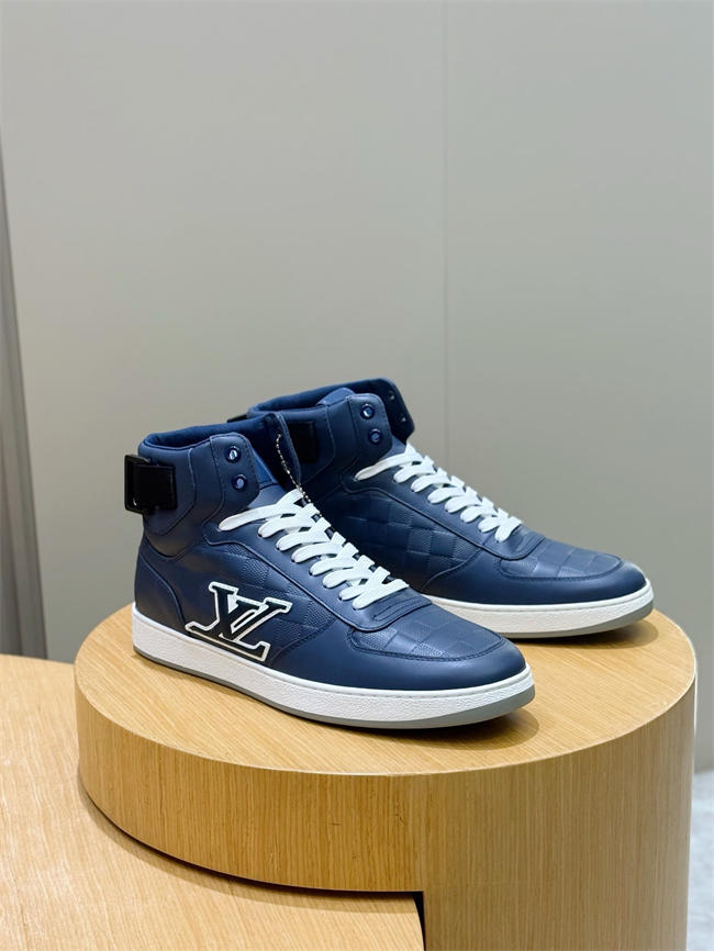 Lv Sneaker