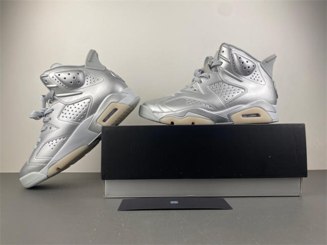 PSG x Air Jordan 6 "Metallic Silver" IQ5135-001