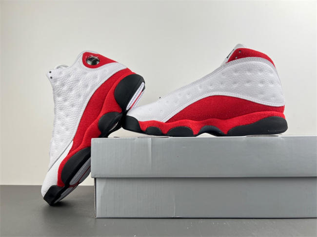 Jordan 13 Retro OG Chicago (2026) 414571-102