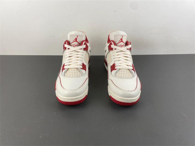Air Jordan 4 Valentine