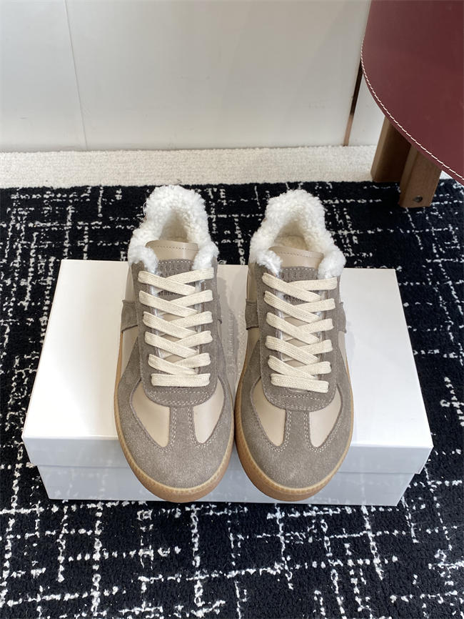 Ma1s0n Marg*e1a Sneaker 120