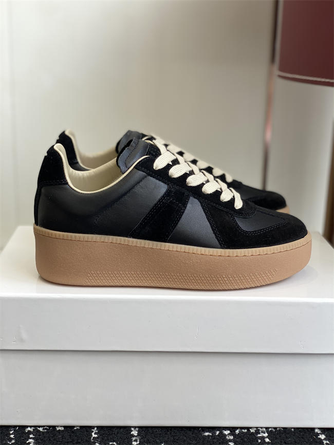 Ma1s0n Marg*e1a Sneaker 140